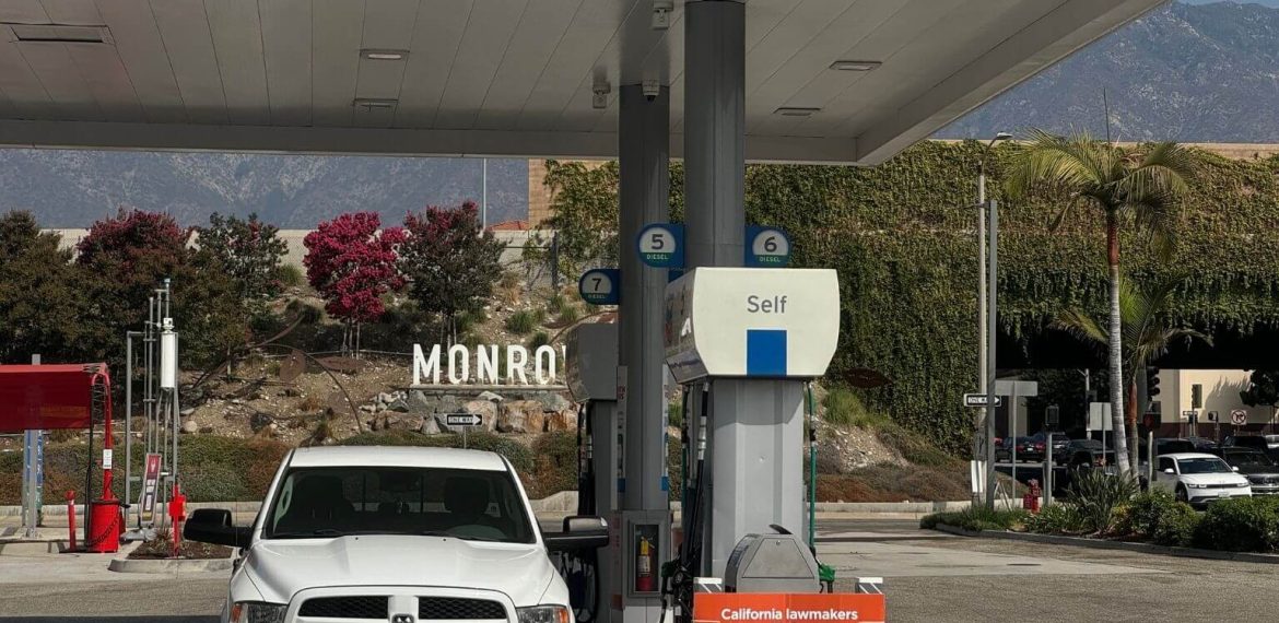 Monrovia Chevron Los Angeles Car wash subscription, nearby car wash
